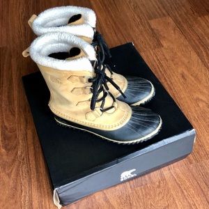 Sorel Caribou Slim boots